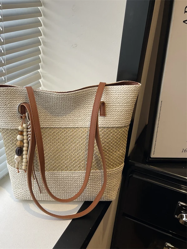 2026 Summer New High Aesthetic Value Woven Tote Bag Women's Beach Countryside Style Casual Individual Single Shoulder Bag