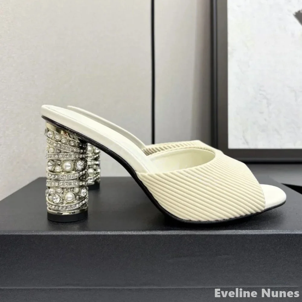 

Pearl Chunky Heel Elegant Rhinestone Slippers Women Luxury Open Toe Slip On Outdoor Slippers Black Fashion Designer High Heels