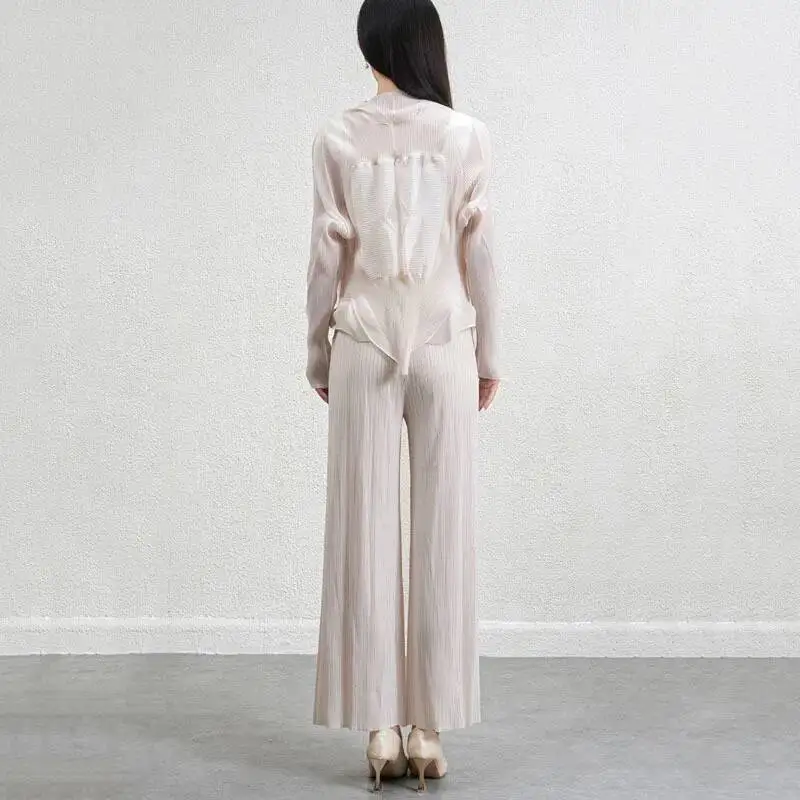 HKSH Women Elegant Set Niche Design Pleated Irregular Sweet High Street Top Chic Casual Wide Leg Pants New Spring Summer HK12028