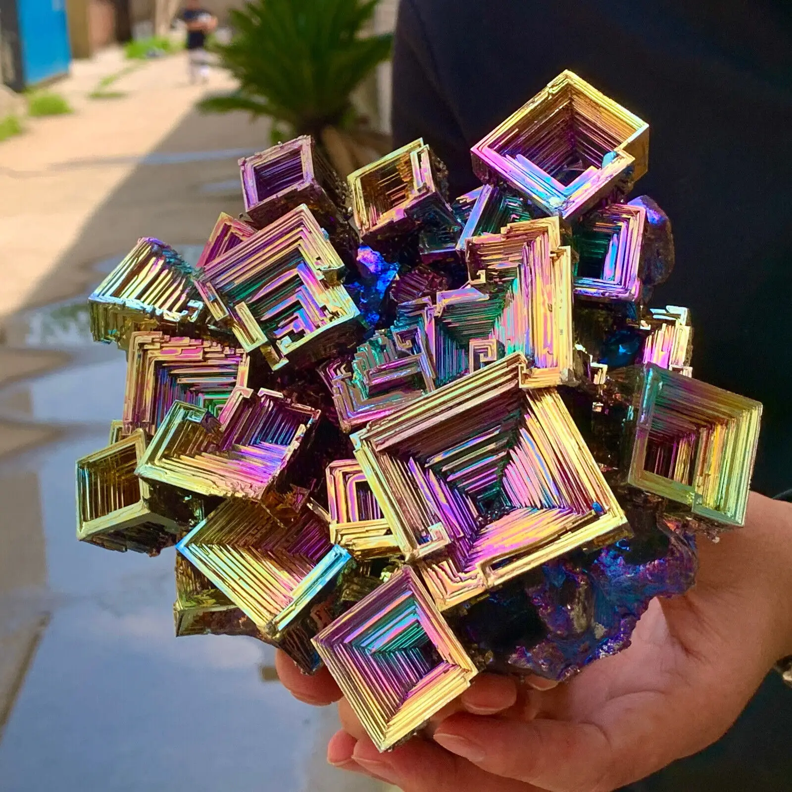 Magical Colorful Rainbow Titanium Bismuth Quartz Crystal Mineral Specimen Energy Healing Gem Home Office Degaussing Decoration