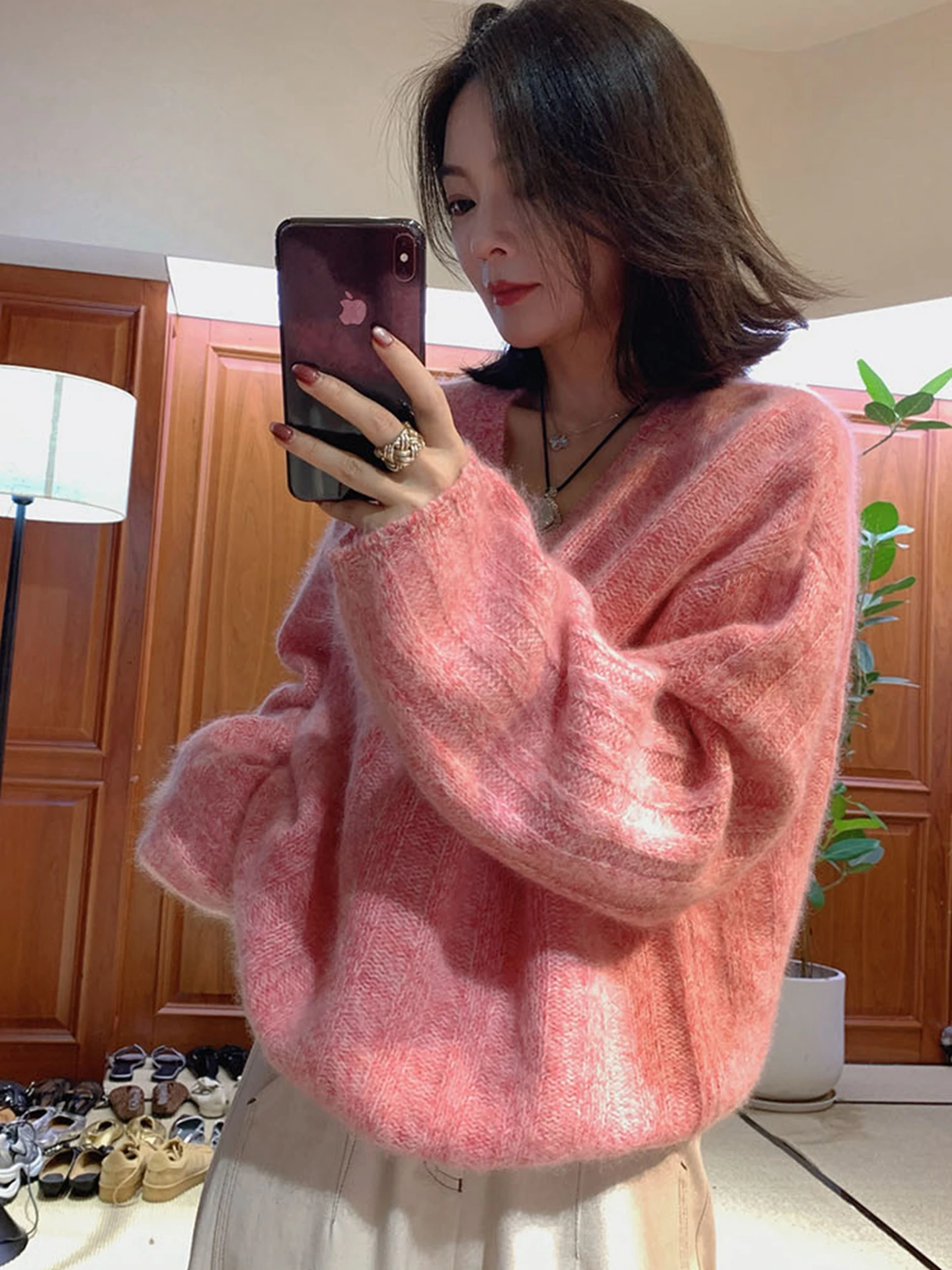 

Ретро ленивый цветной пуловер с v-образным вырезом, женский осенне-зимний новый мягкий длинный свек, свободный универсальный трикотаж, тренд