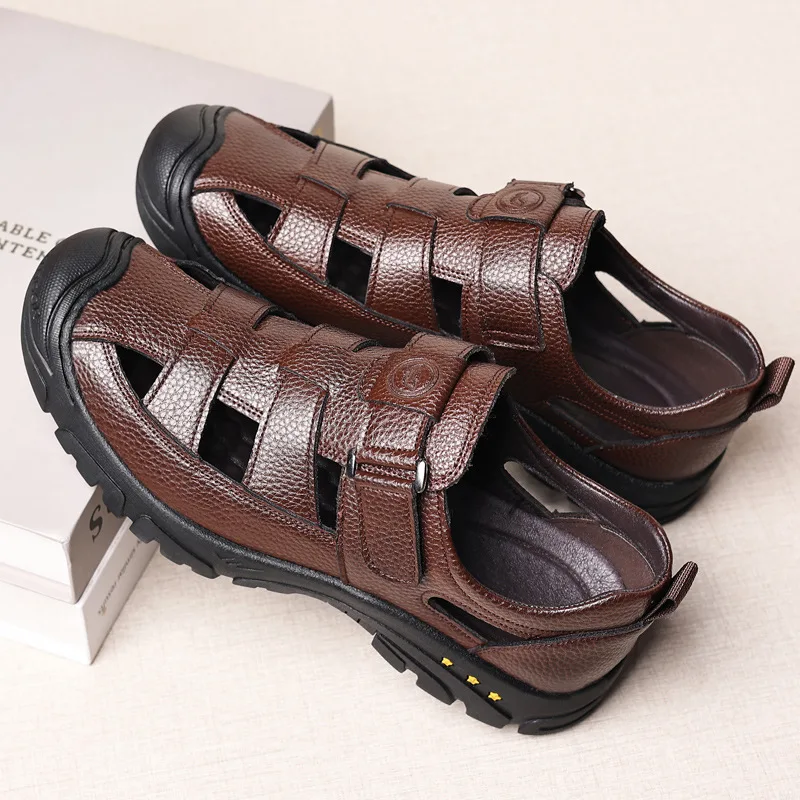 Genuine Leather Men Hollow Breathable Cool Handmade Shoes Summer Male Beach Outdoor Non-slip Soft Soles Sandals Fashion Slippers