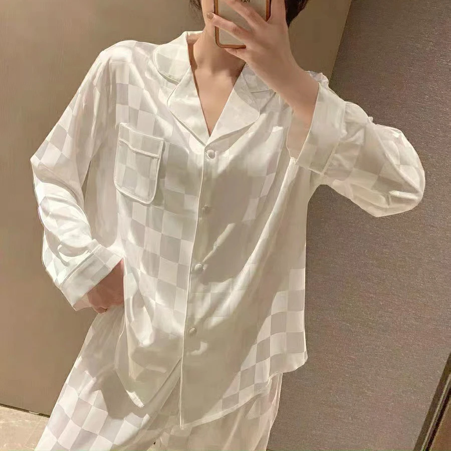 Long Sleeve Trouser Pijamas Suit Thin Silk Satin Home Wear Simple White Plaid Pajamas Two Piece Set Spring Loose Sleepwear