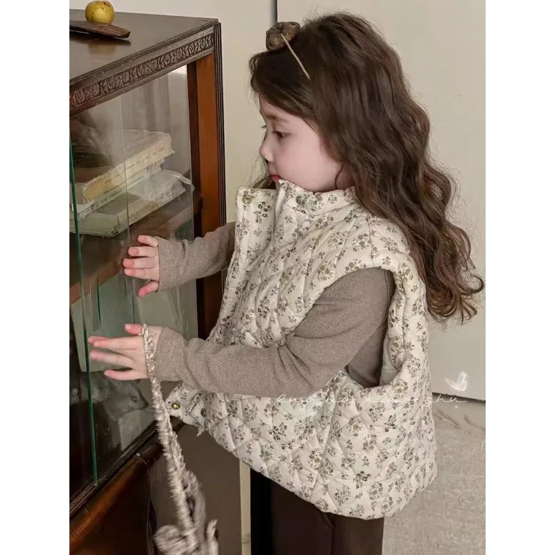 

Girls Vest 2025 Autumn Winter Floral Princess Fashion Baby Girl Sleeveless Outfit Super Cute Cotton Warm Thick Vest