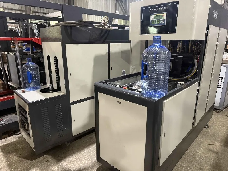 Customized 10L20L Plastic Bottle Blow Machine Gallon Water Semi Automatic Pet Blowing Machine Plastic Bottle Makin