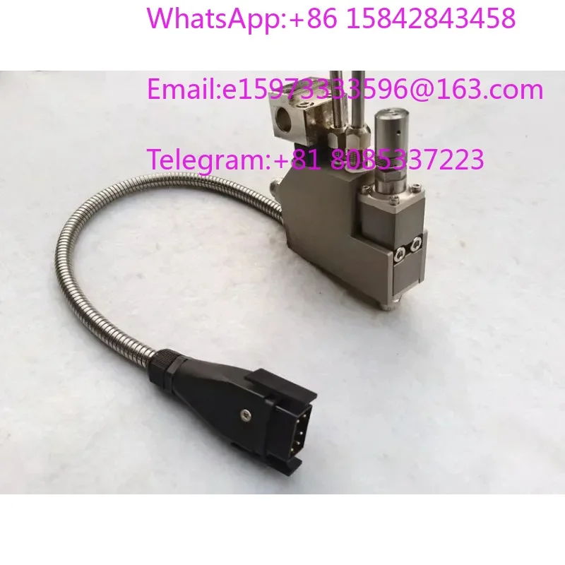 Nordson hot melt glue machine spray g-un meler high temperature dispensing g-un fine Thai gift box high speed Robatech valve