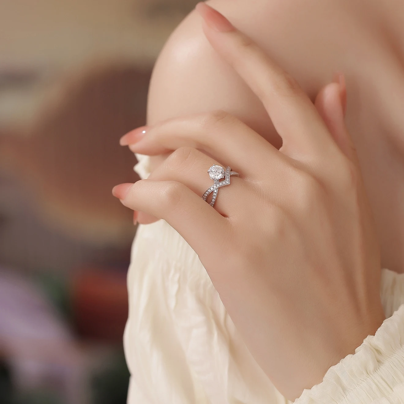 

liaoaoxingzhuang new 18kgold ring Lab Cultivated diamond women Ring female One carat Real diamond 18k gold ring