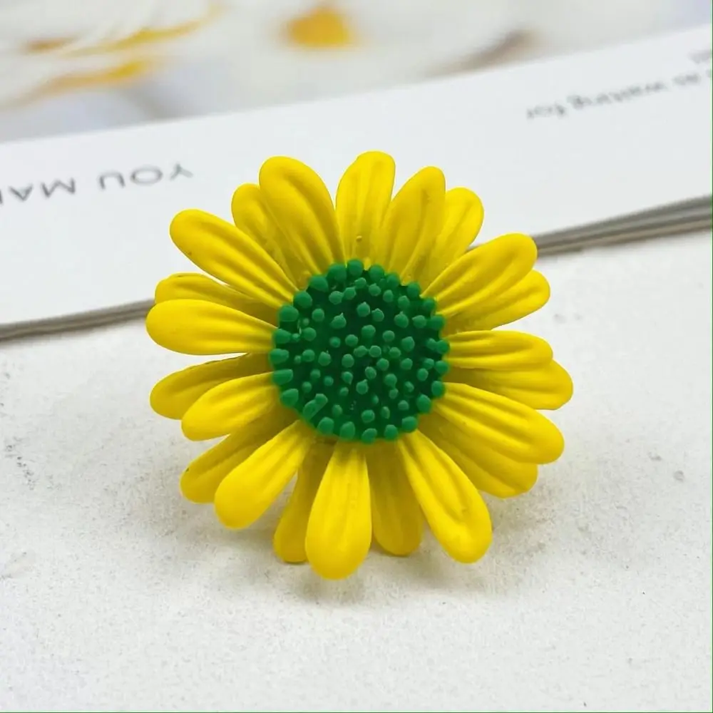 Brooch Pin Daisy Brooches Flowers Elegant Daisy Brooch Pin Jewelry Metal Lapel Pins Sunflower Metal Lapel Pins Ladies/Girls image 6