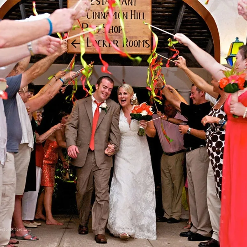 Baguettes de mariage colorées avec cloches dorées, ruban de tache, décoration de fête de mariage, document mixte, future mariée, 10 pièces