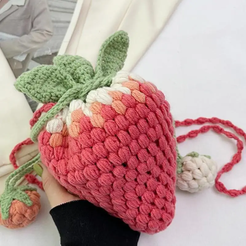 Sweet Strawberry Shaped Hand Woven Lovely Fruit Shape Messenger Bag Cute Storage Bag Strawberry Bag Knitted Crossbody Bag 2023