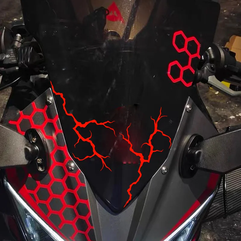 1PC Lightning Crack Motorcycle Stickers Waterproof for Motorbike Front Fairing Racing Helmet Scooter Self-adhesive Vinyl Decals