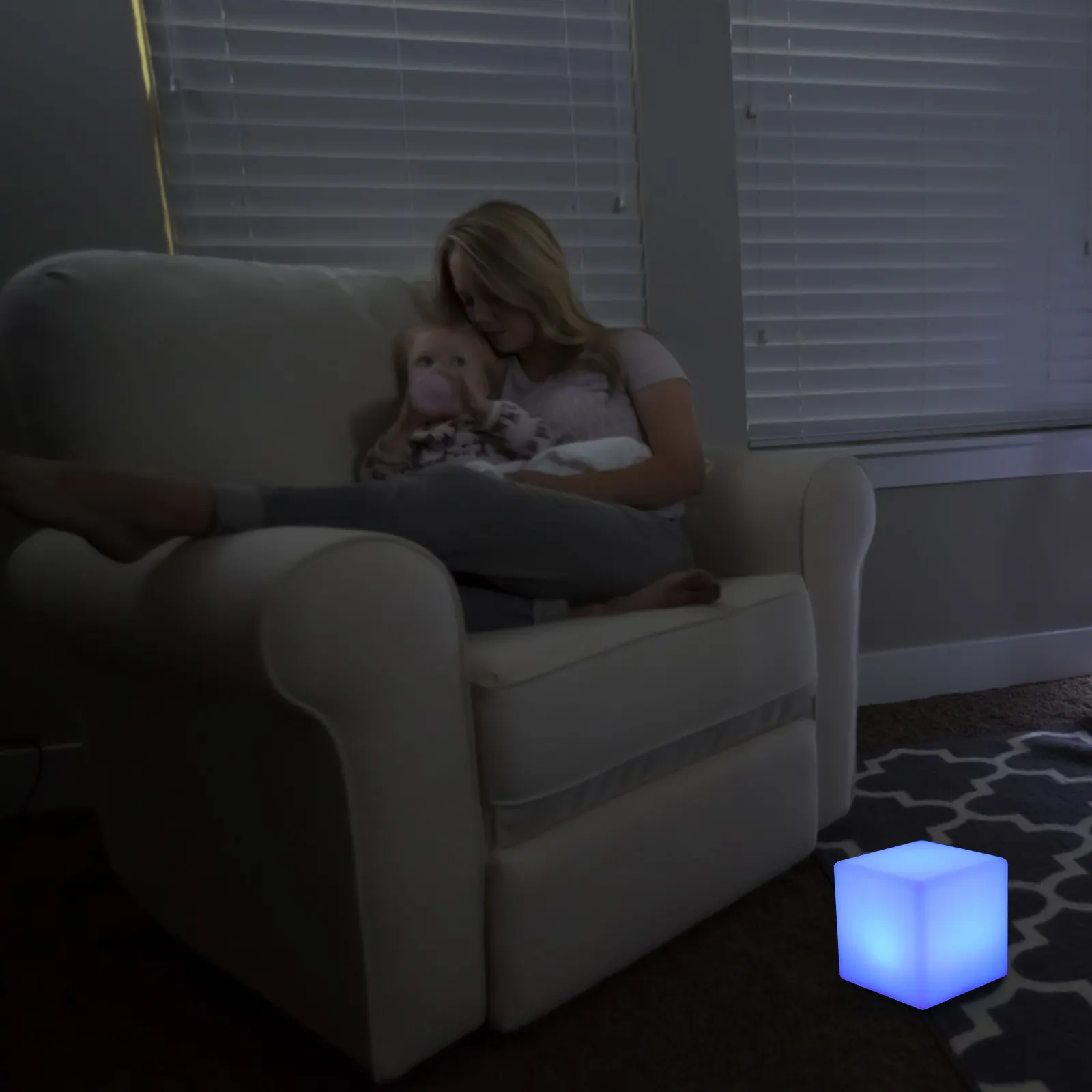 Multi-Color LED Cube Night Light, Cordless Battery-Operated Soft Glow for Eye Protection