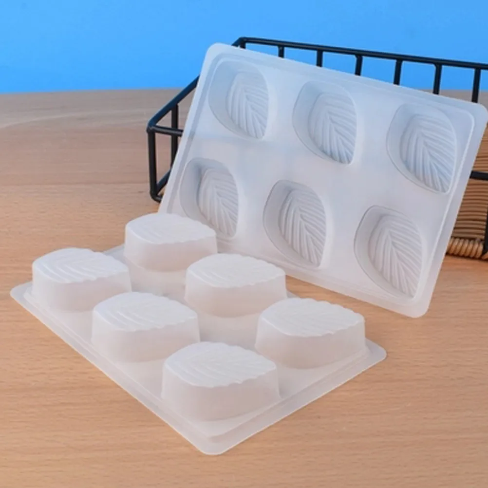 6-Leaves Chocolate Molds, Food-Grade PP for Cake, Jelly, Pudding, Candy Making – Baking Kitchen Tool