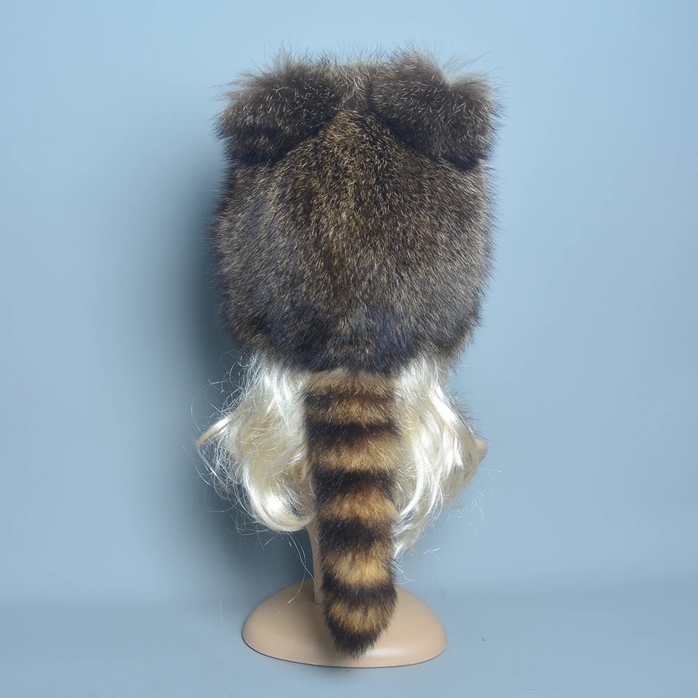 Women Natural Raccoon Fur Caps Ushanka Hats for Winter Thick Warm Ears Fashion Bomber Pom Pom Hat Lady Real Raccoon Fur Cap Tail