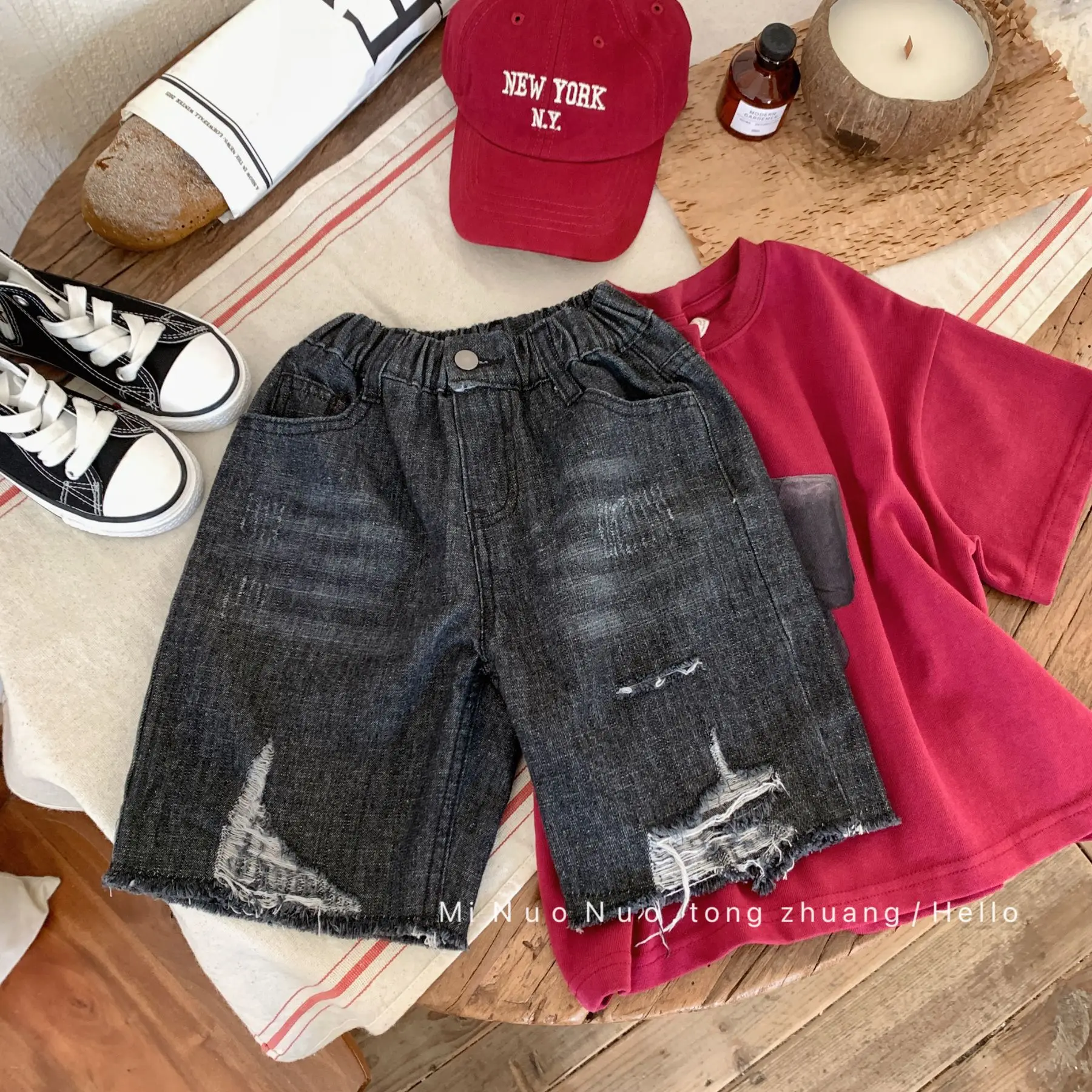 

Boys jeans 2024 Korean Style Summer New Fashion jeans shorts fifth pants casual Ripped pants all match Summer children clothes