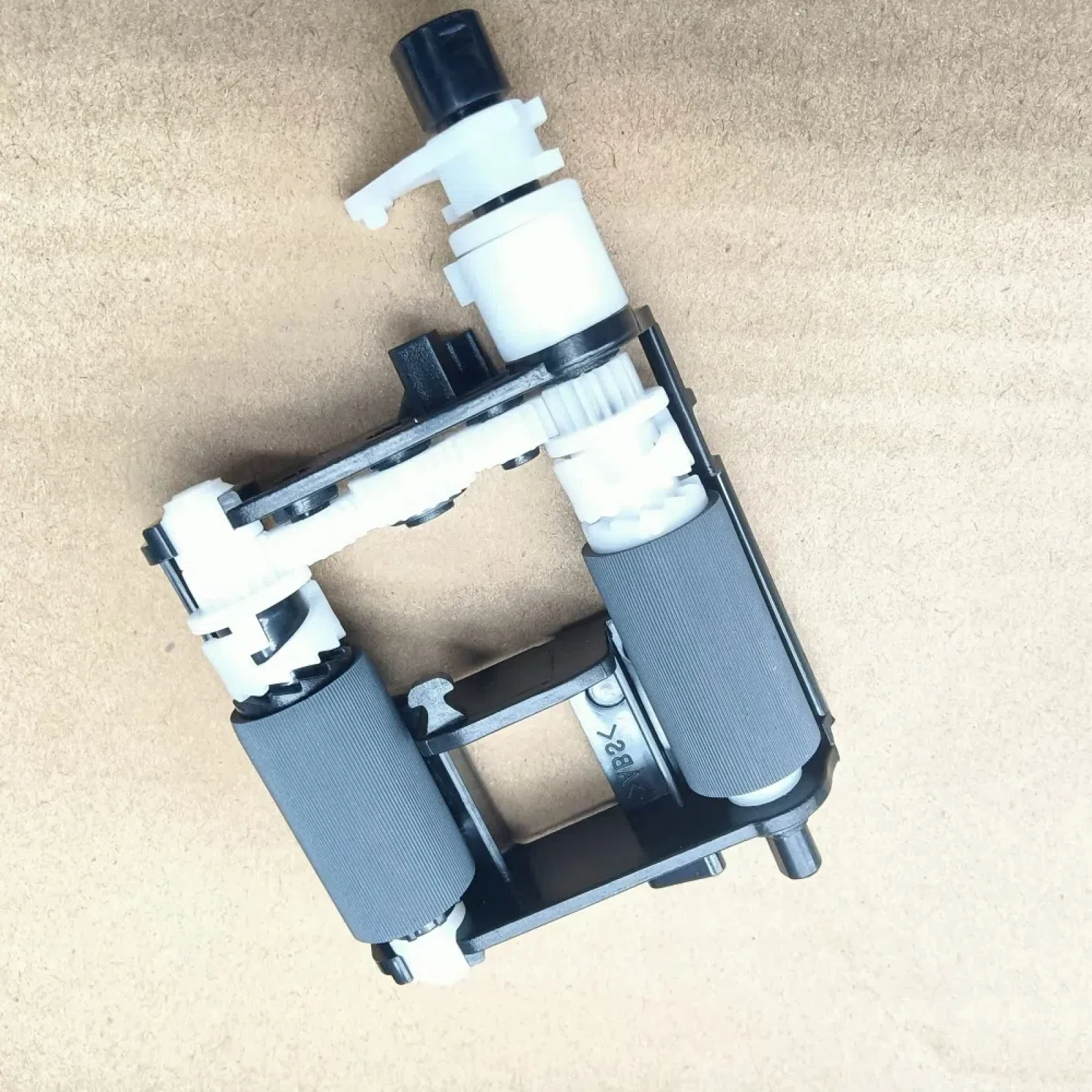 M2070 M2020 ML2165 M2022 SCX3400 JC93-00524A M2021 SCX3405 ML2160 JC93-00525A Rolka podająca pasuje do Samsung