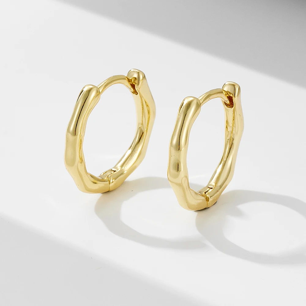 S925 Sterling Silver Minimalist Luxury Asymmetric Wave Twisted Ear Cuff Elegant Fashionable Durable Jewelry Accessory - view 2