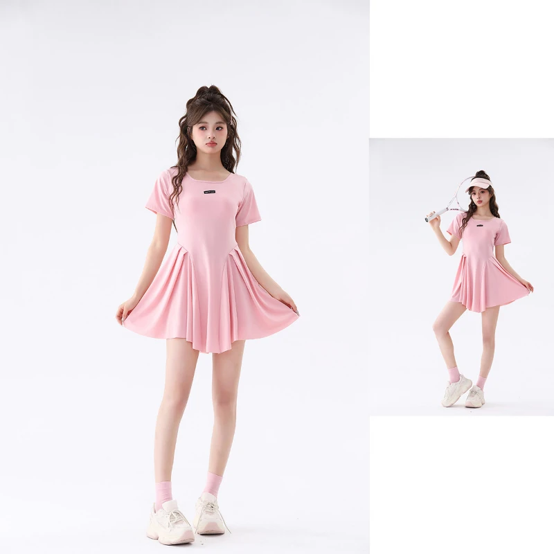 

Купальники для женщин с горячими источниками консервативно