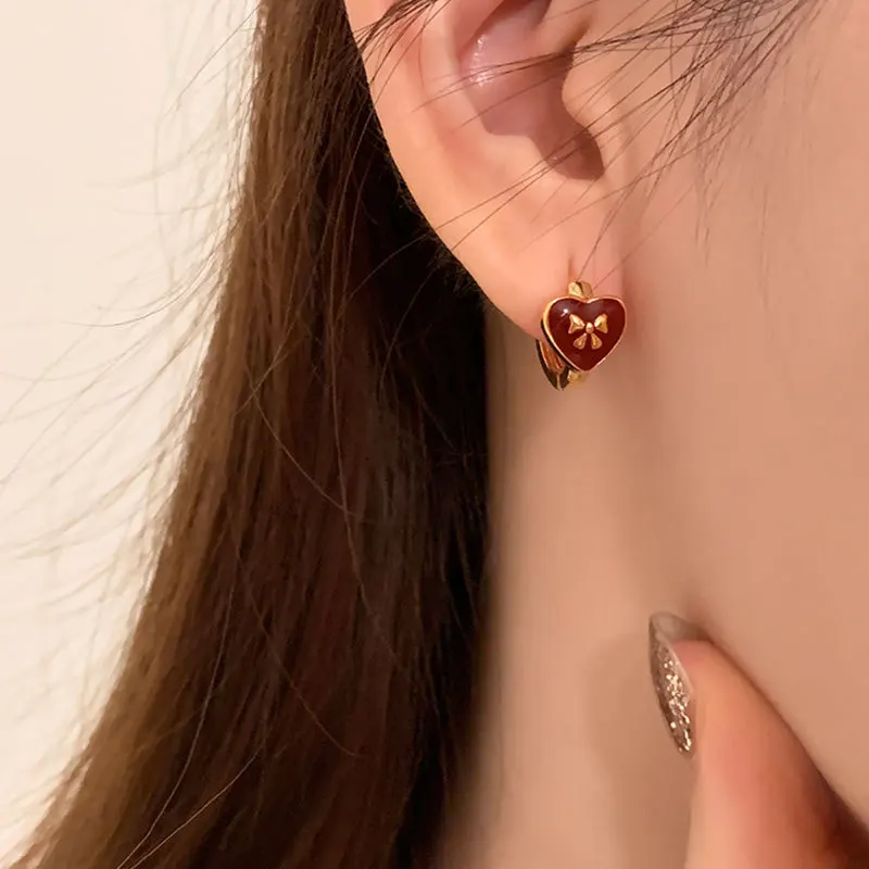Ear Cuff Enamel Heart Bow Design Unique Minimalist Commute Versatile Daily Classic Lightweight Alloy Jewelry for Women