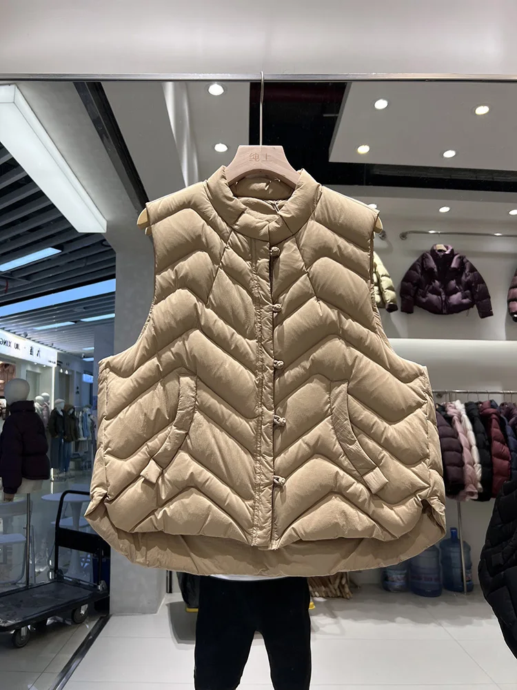 2025 winter new dish button rib design sense down jacket women's short style versatile stand collar white duck down vest