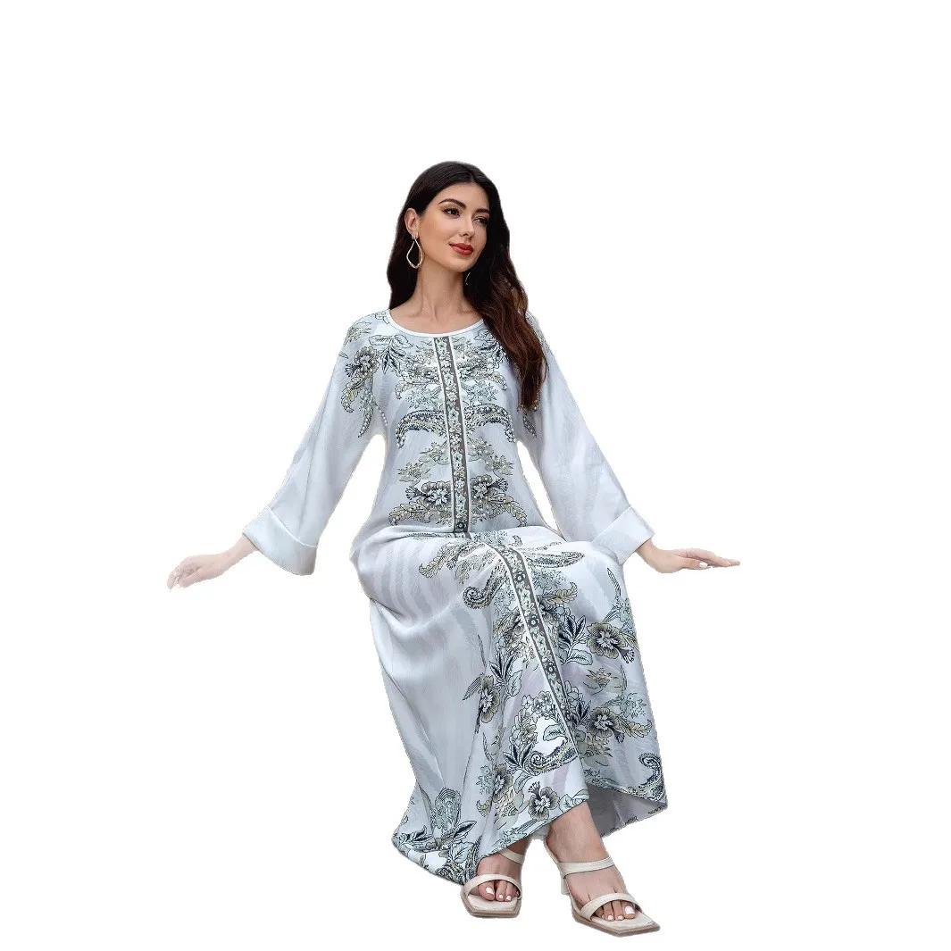 

Middle East High-density Hot Diamond Bead Print Muslim Women's Robe Elegant Dress
