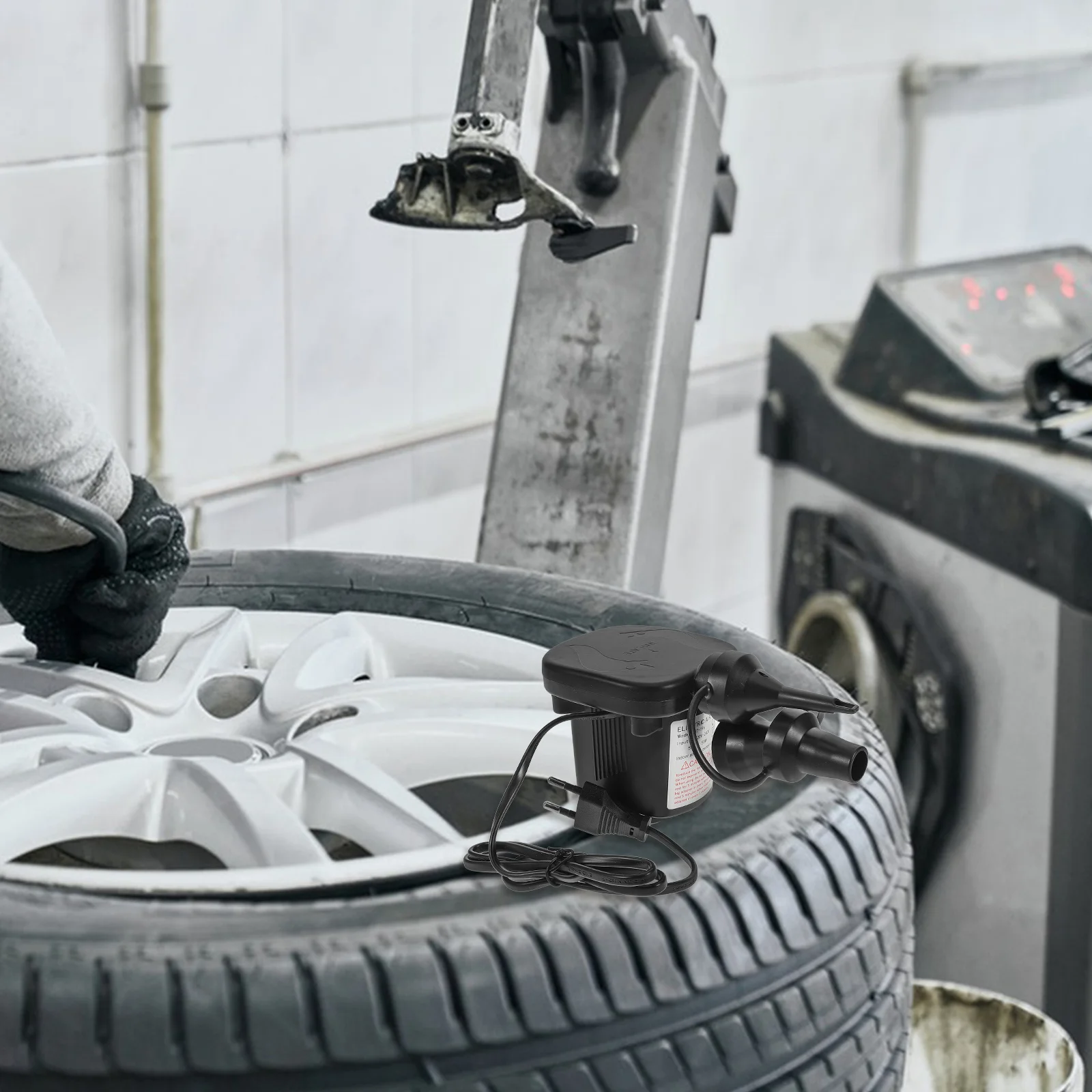 

1Set Electric Air Pump Inflator Deflator Portable Pump for Air Mattress Pool Raft Cushion Eu Plug Pumps for Outdoor Camping