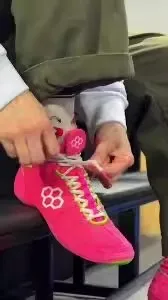 

Professional Wrestling Shoes Designer Training Shoes for Men and Women Blue and Pink Boxing Shoes Breathable Combat Shoes