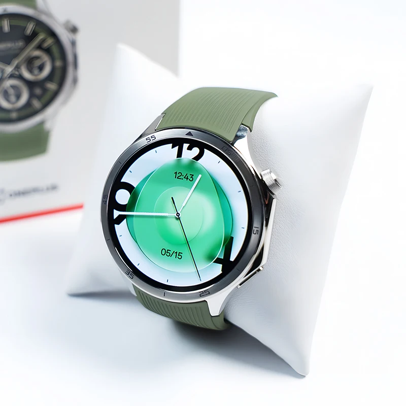 2025 ساعة OnePlus الجديدة 3 الإصدار العالمي ساعة ذكية 1.50 بوصة AMOLED 32GB ذاكرة Snapdragon W5 Wear OS بواسطة Google NFC IP68 5ATM