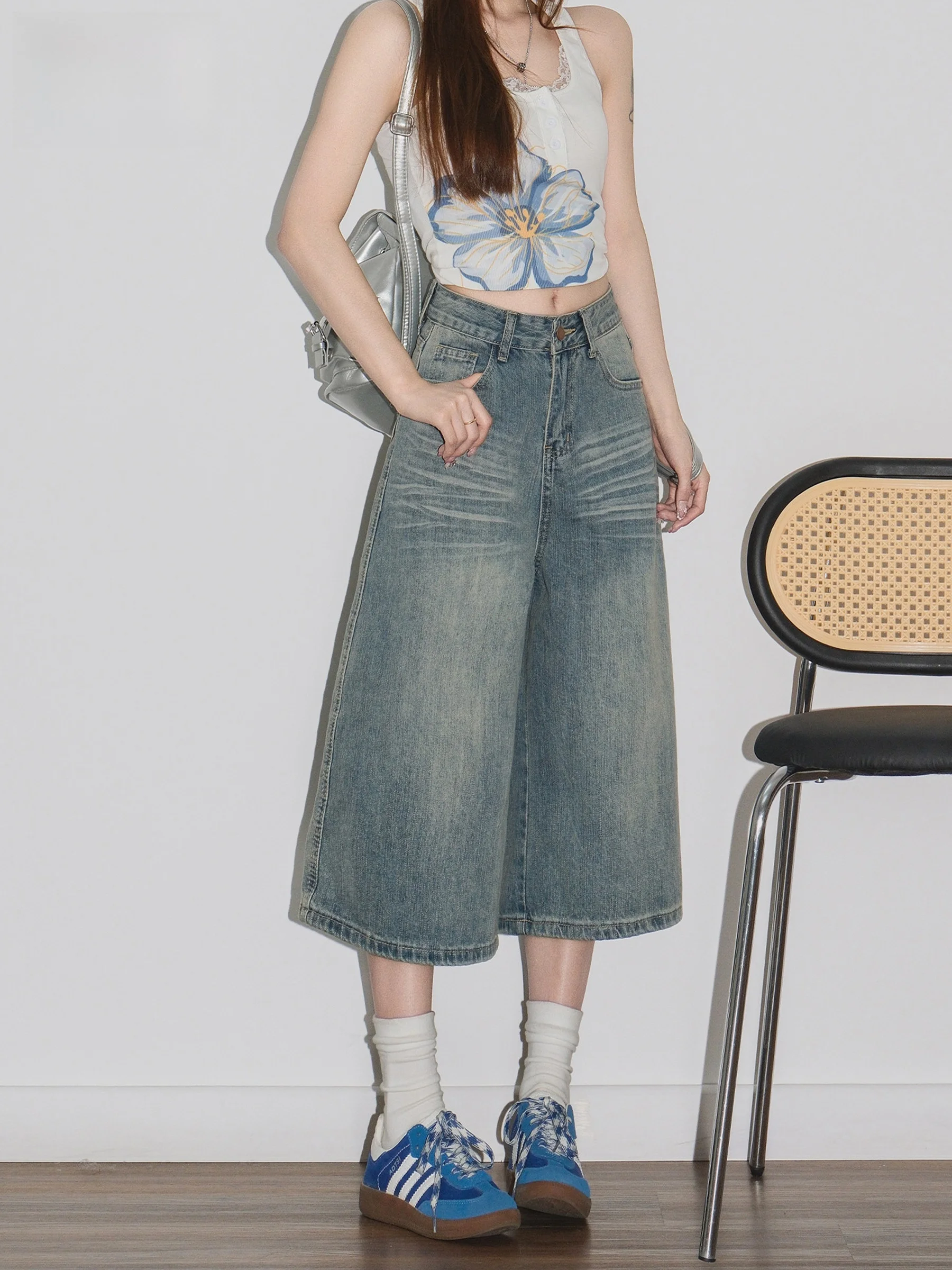 

Retro Washed Blue Denim High Waist Loose Fit Women's Jeans Casual Straight Leg Pants Summer Fashion Slimming Effect
