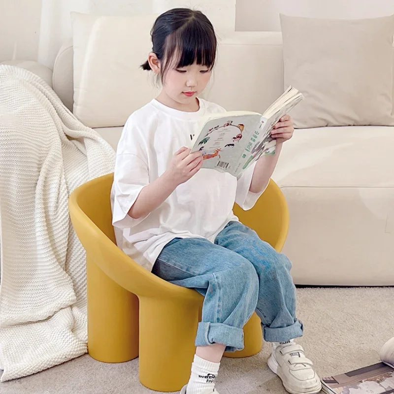 

Nordic Creative Outdoor Leisure Sofa Stool Modern Simple Luxury Balcony Elephant Leg Chair Living Room Chairs PE Recliner Chair