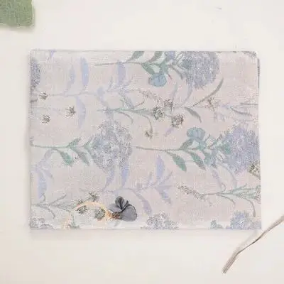 

Stylish Cloth Cover Protector Reusable Decorative Fabric Book Sleeve For Hardcover Textbook Student Creative Washable Design