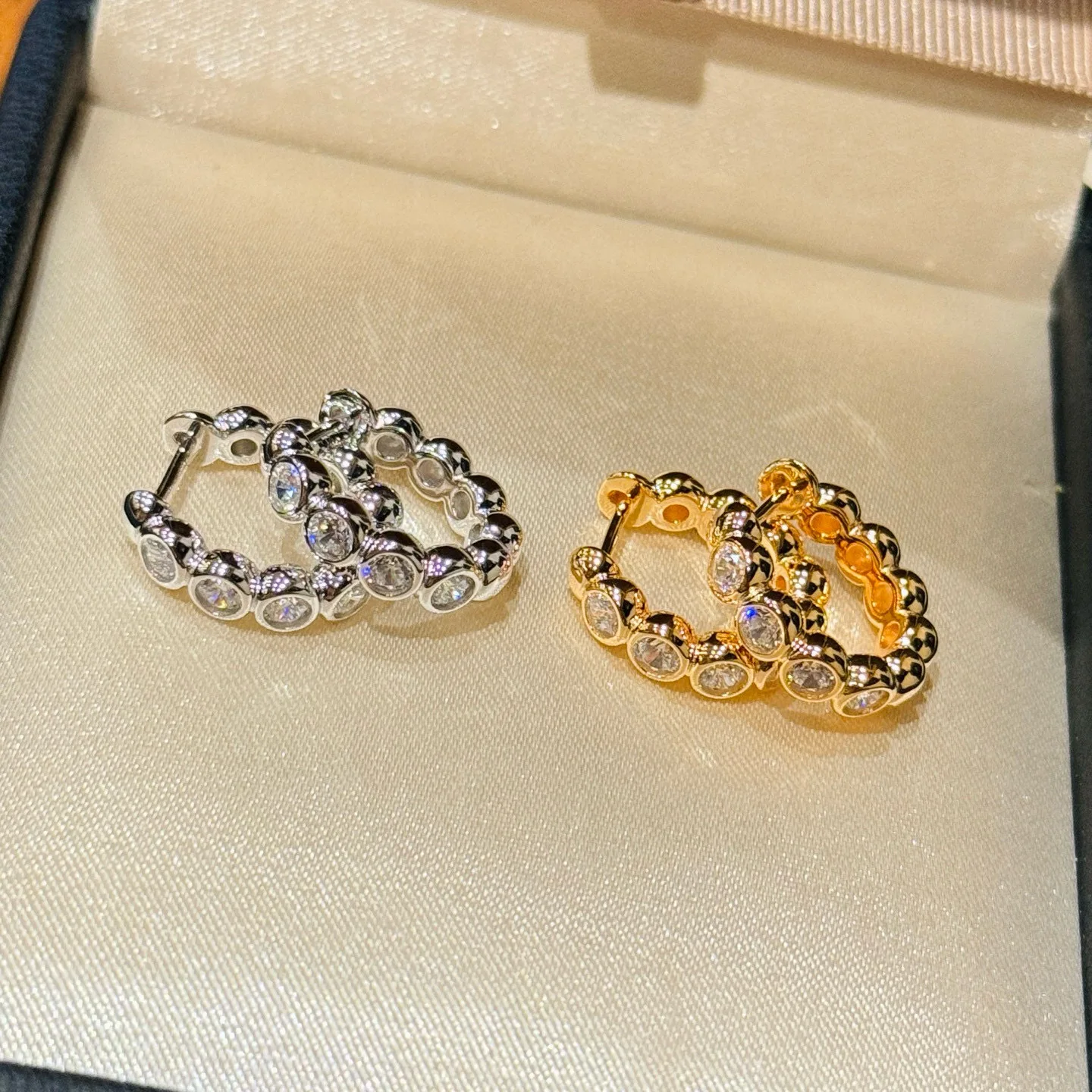 

100% 925 Sterling Silver Pave Zirconia Small Hoop Earrings For Women Fine Jewelry Party Gift
