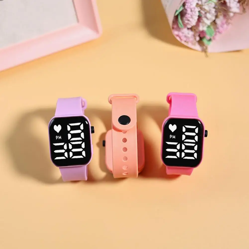 Simple Wristwatch Sweatproof Wrist Watch with Button Children LED Electronic Watch  Time Display