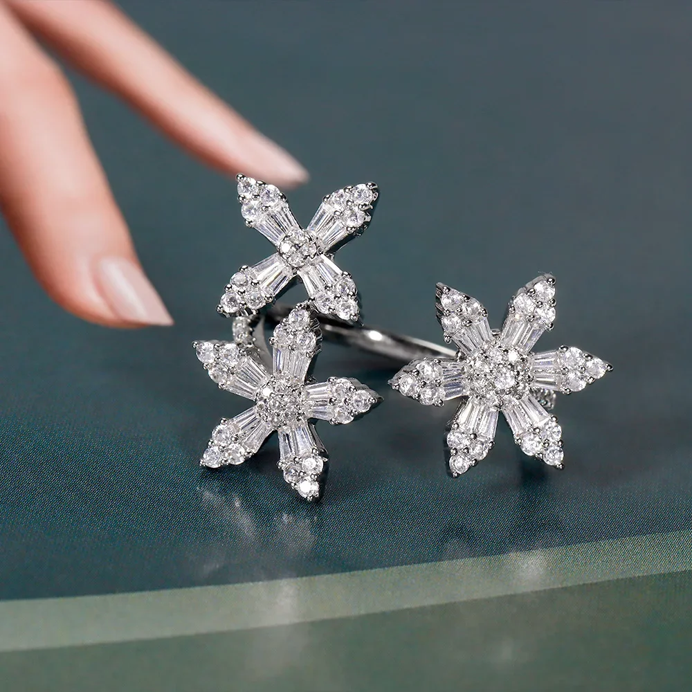 Joya de moda Simple tipo hoja Zirconia cúbica anillos de mujer nueva llegada joyería nupcial de boda y compromiso 2025 gran oferta