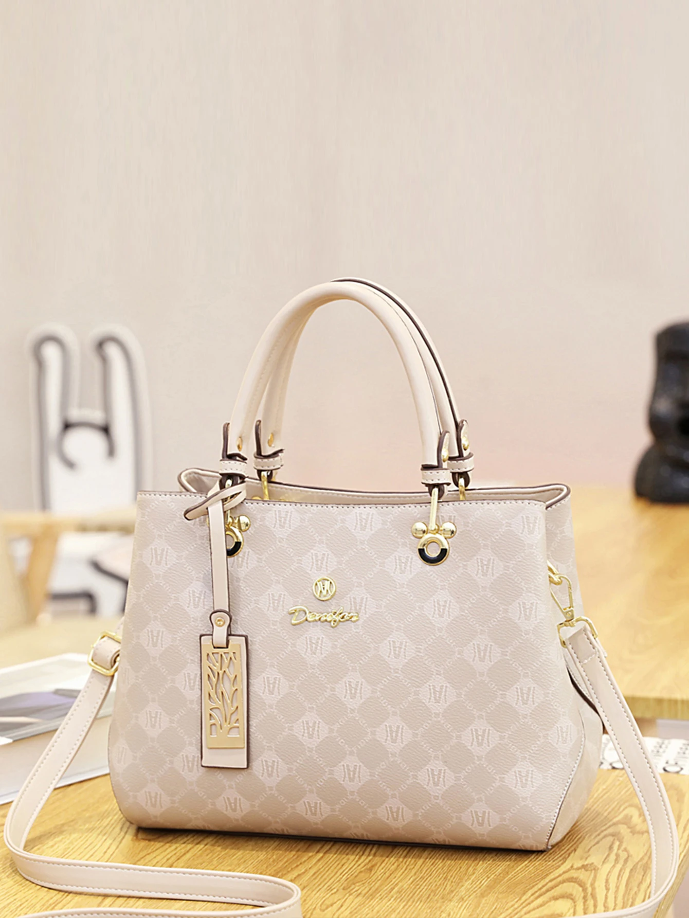 

Western style high fashion printed large capacity handbag, the texture of women's single shoulder crossbody bag