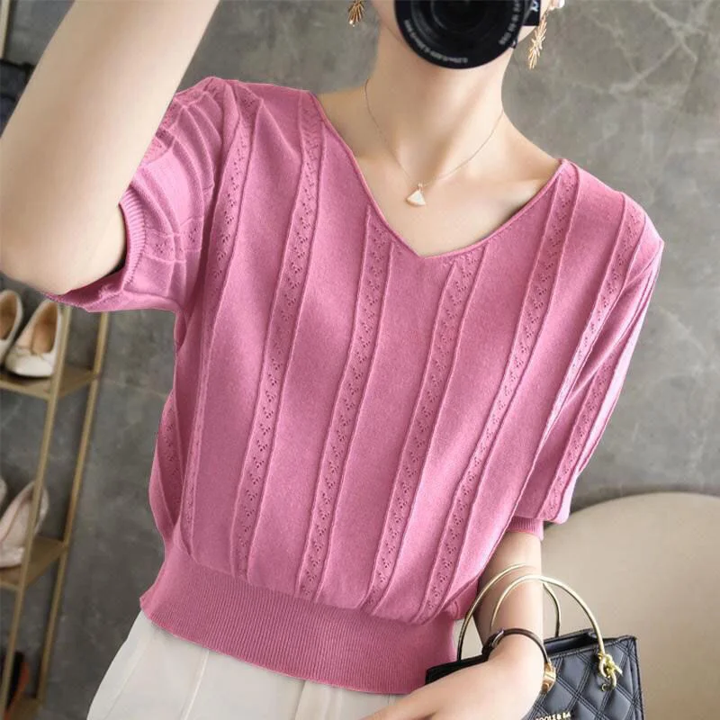 Fashion V-Neck Knitted Solid Color Casual Blouse Women\'s Clothing 2023 Summer New Oversized All-match Pullovers Commute Shirt