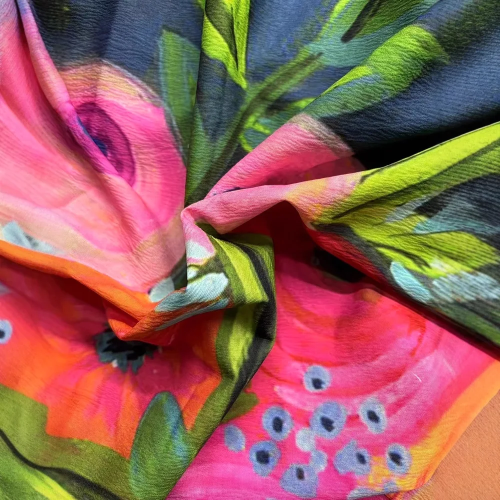 Top floreale da donna taglie forti Stile risvolto casual per la moda europea e americana primaverile e autunnale