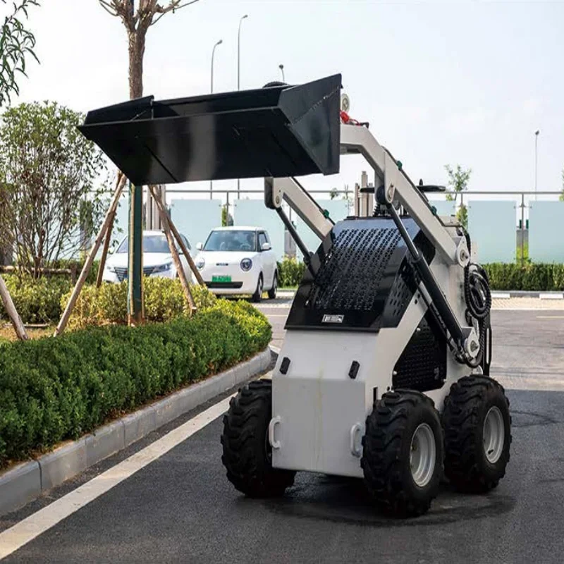 جرافة انزلاقية متينة، مناسبة لمواقع البناء والزراعة والبستنة، بمحرك قوي