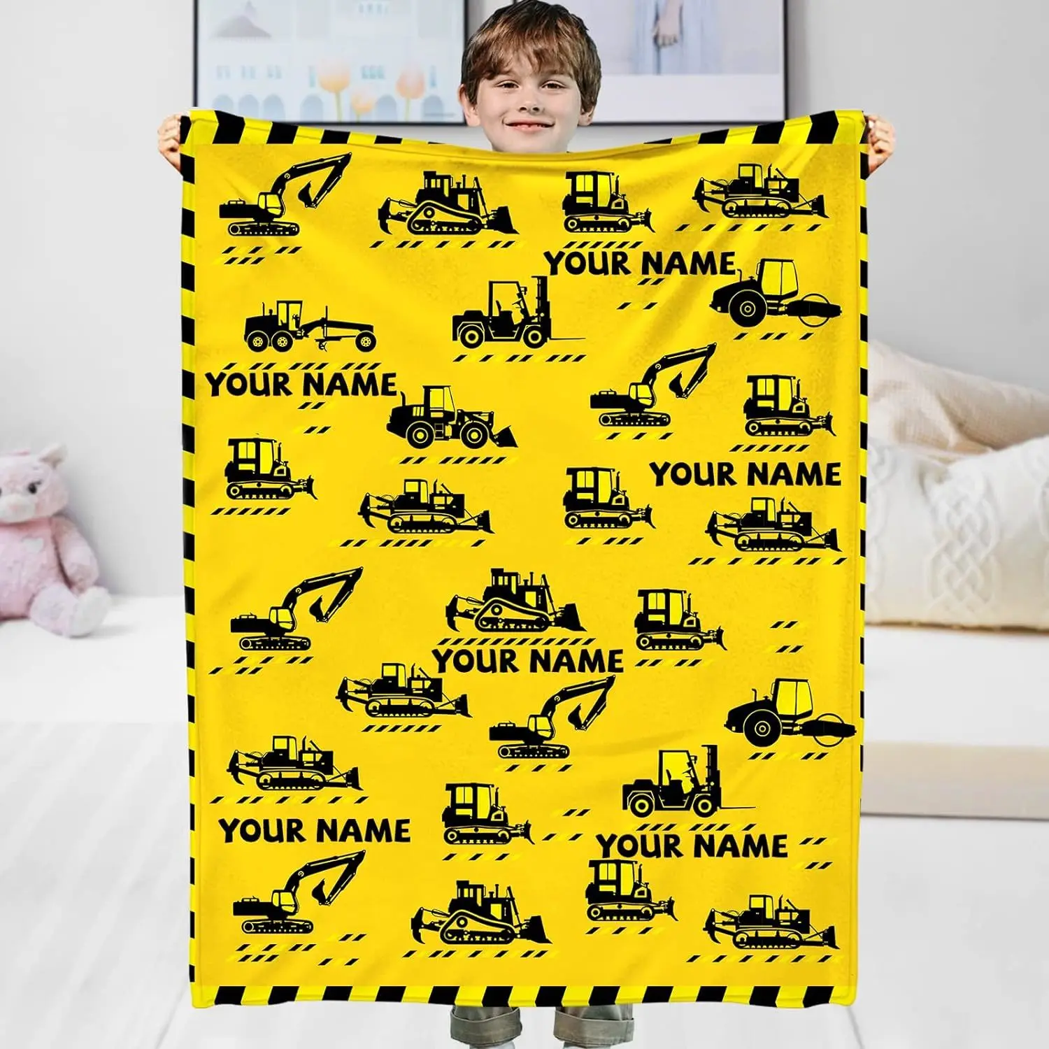 

Personalized children's blankets, boys excavator blankets, plush car sofas, children's flannel blankets, Children's Day gifts