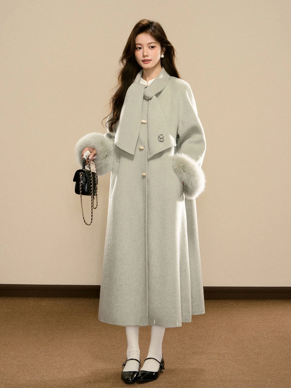 

Двустороннее шерстяное пальто от Lu Xiang Nan: Длинное свободное женское пальто, модная зимняя куртка с элегантным стилем