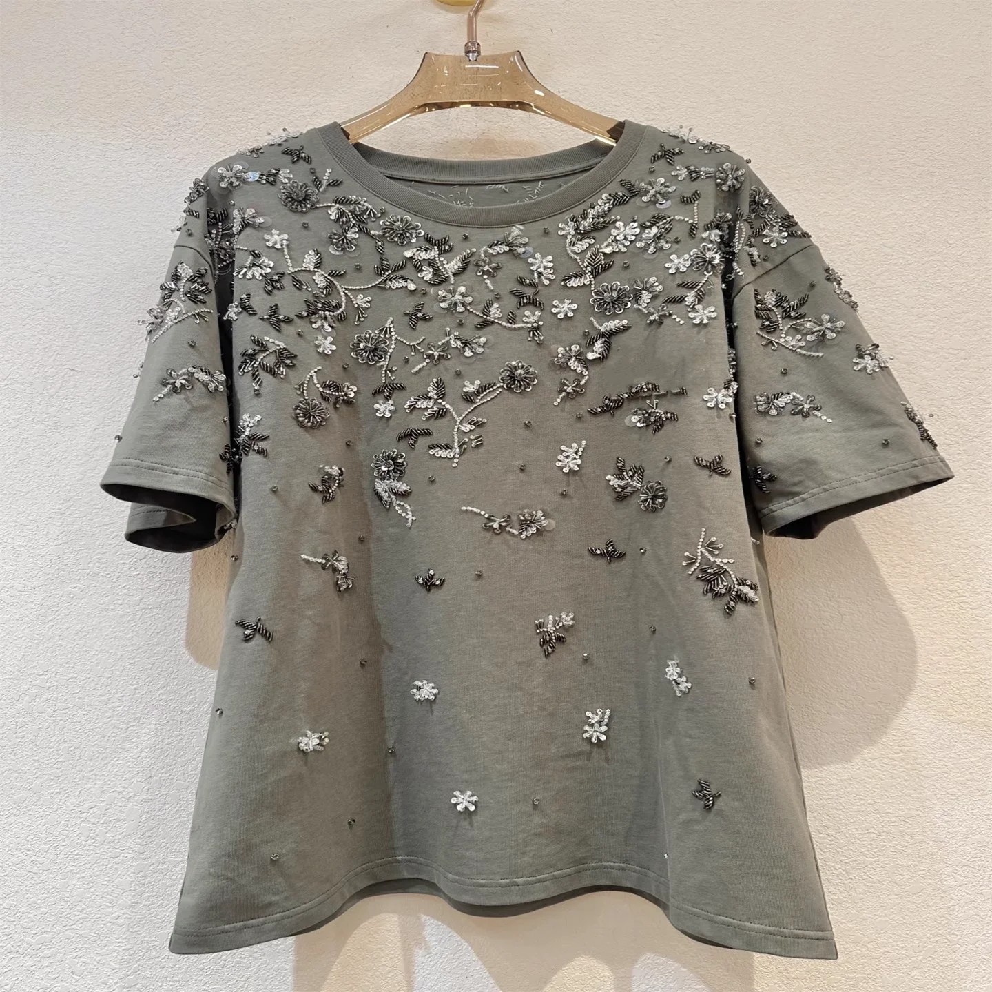 

2025 Summer Woman Grey T-Shirt Casual Ladies Cotton Top Fashion Women's Loose Tee With Sequins