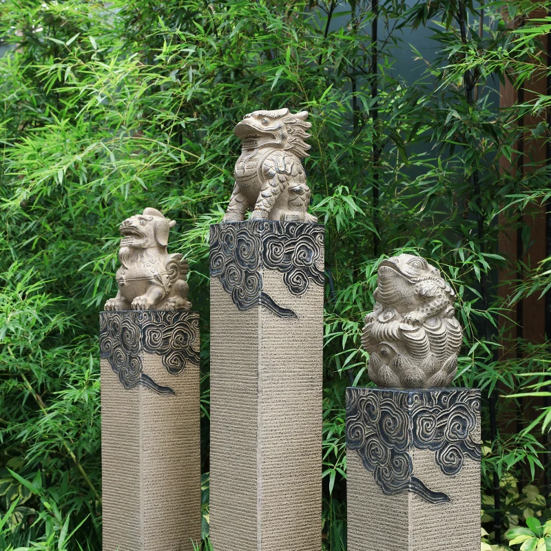 Stone carving Pixiu antique horse-tethering column, unicorn entrance ornament, courtyard garden layout, landscaping decoration