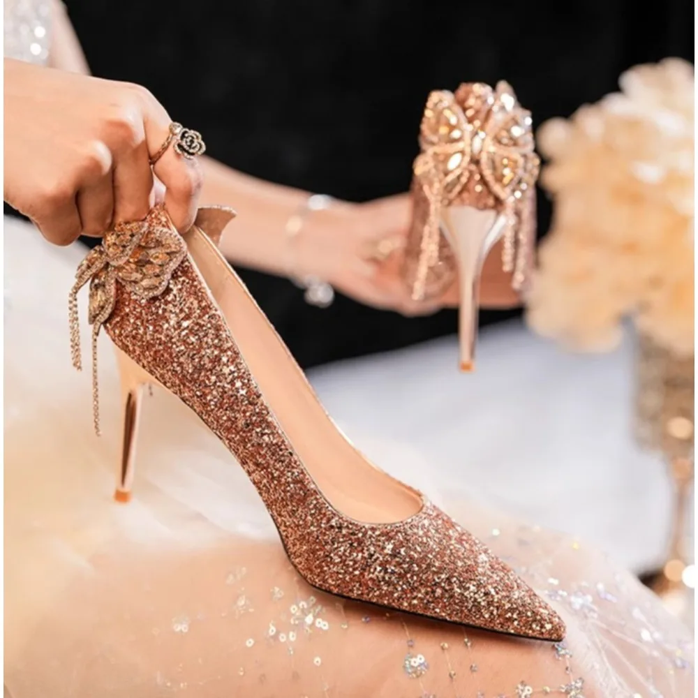 

Designer Shiny Bowknot Thin Heels Pumps Women Slip-On Bling Crystal Party Shoes Woman Sexy Pointed Toe Glitter High Heels Shoes