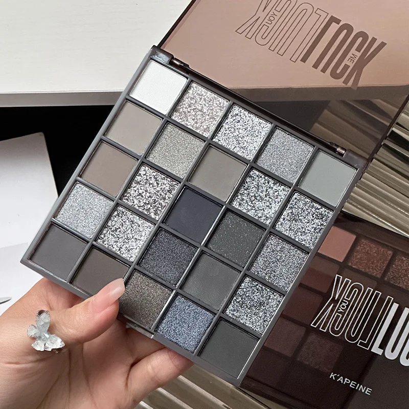 スモーキーメイクアップ新しいブラックスワン25色アイシャドウパレットニッチダークセメントグレーはパウダーが飛ばない