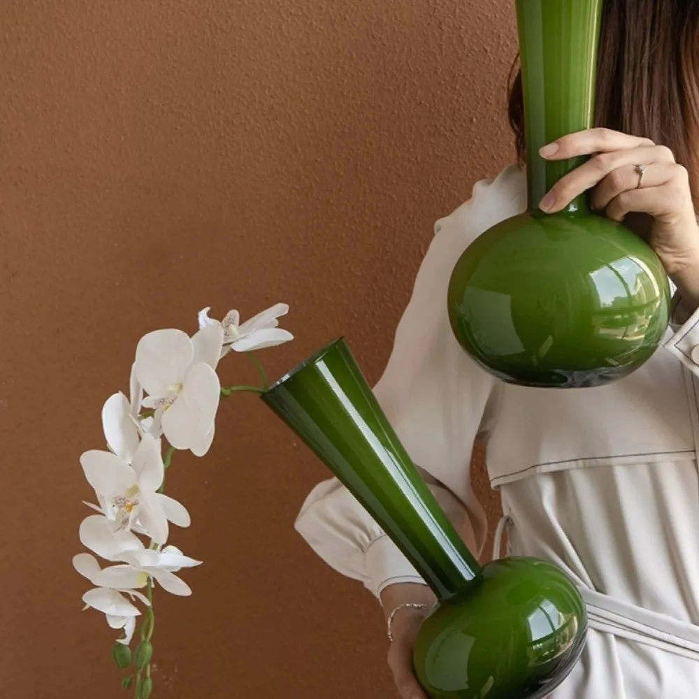 Olive Green French Vintage Vase Swan Neck Luxury Hydroponic Vase Unique Glass Dried Flower Vase Wedding Centerpiece