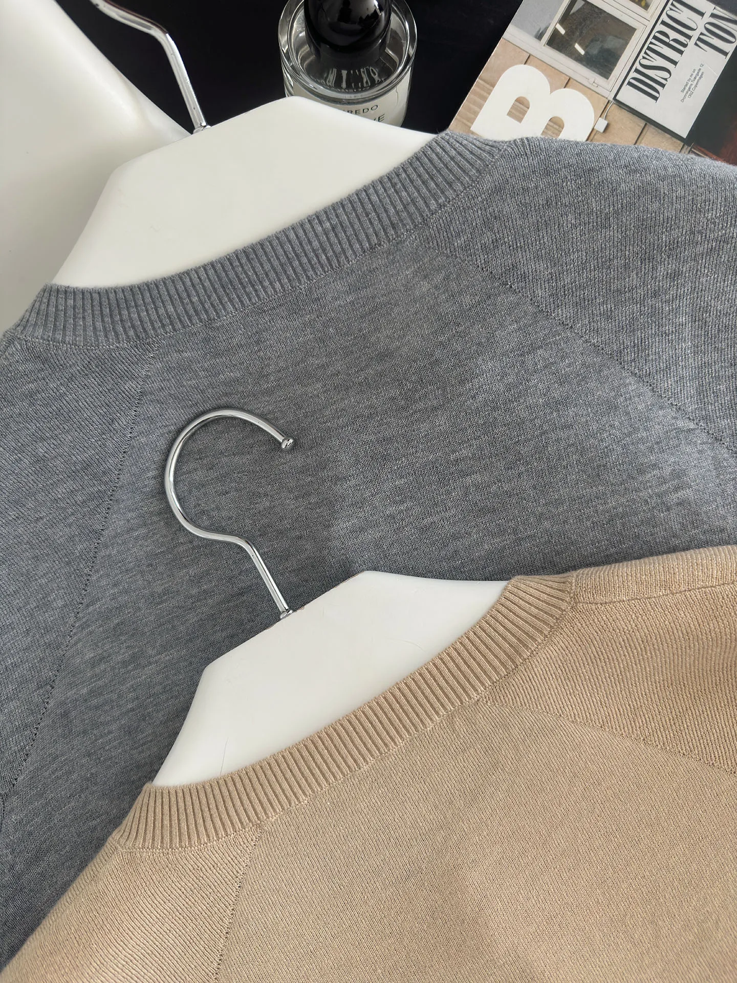 

Fashionable Simple Style Women's Cashmere Knitwear Top Thin Collection Set Fish Buy Buy Soft Cotton round Neck Short Sleeve