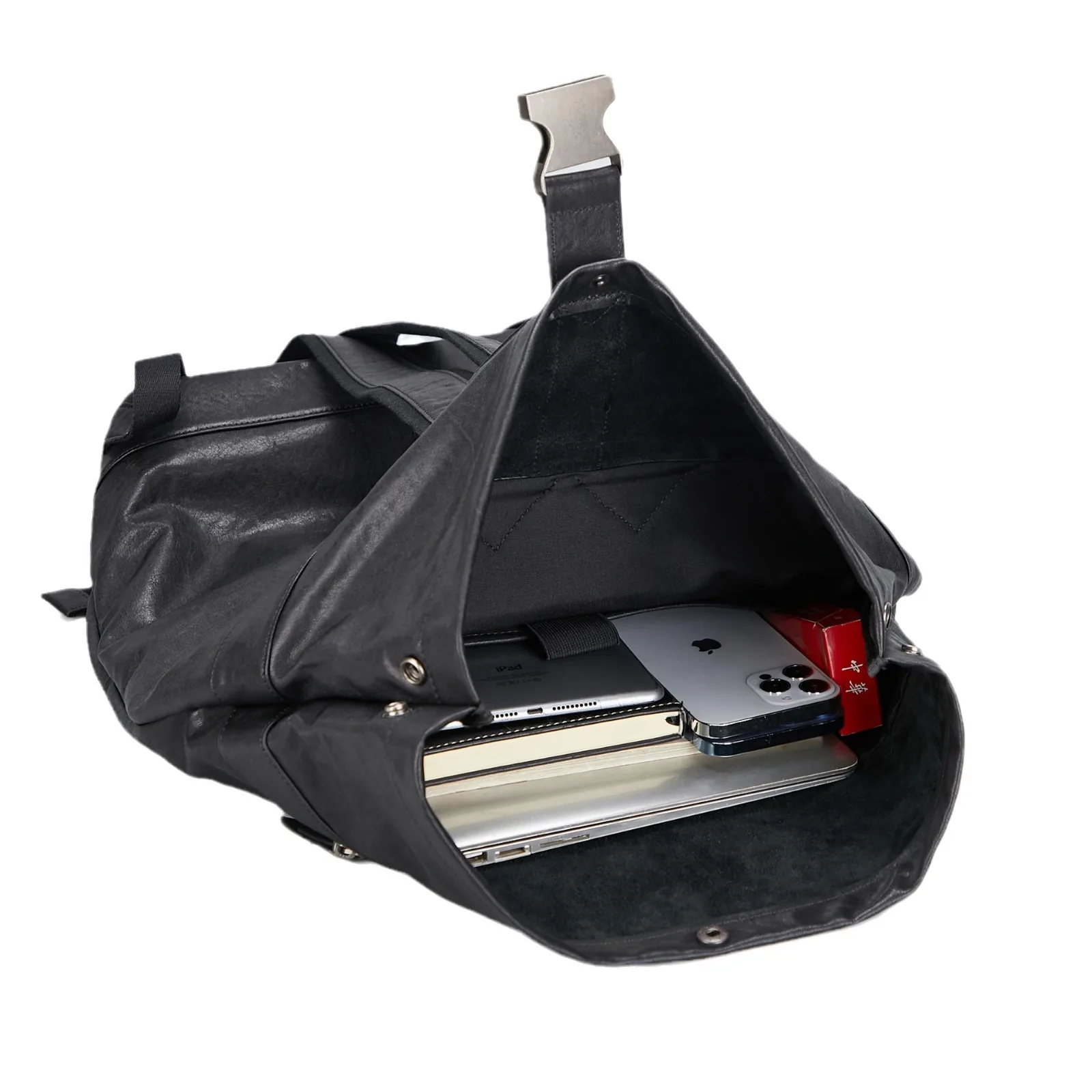New Premium Top Grain Leather Backpack for Men Stylish Business Casual Carryall Spacious Modern Work Bag Everyday Use