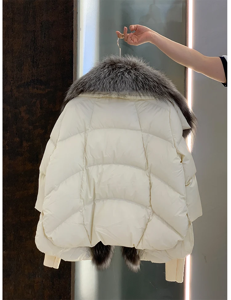 2026 Winter Real Fox Fur Collar White Duck Down Padded Down Jacket Regular Fashion Warm Big Fur Collar Women's Coat