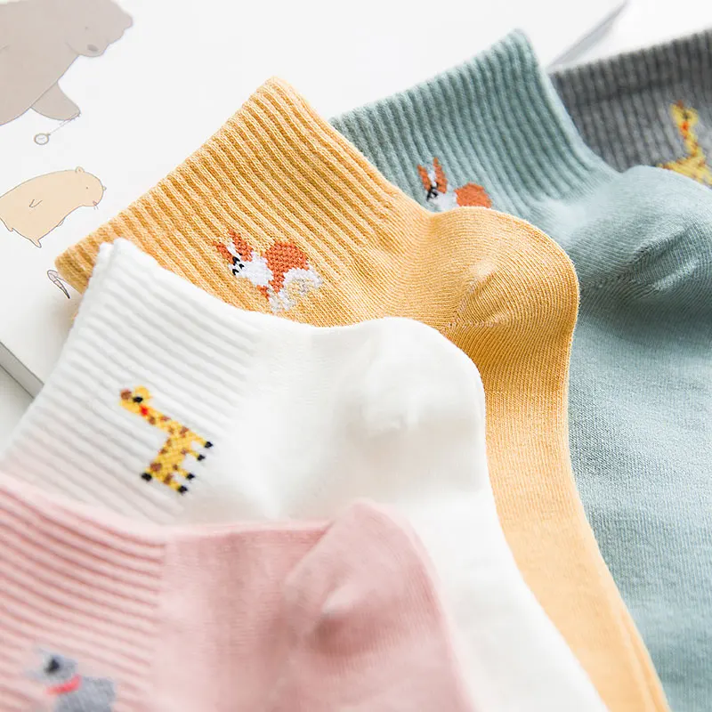 Cute Dog Women Ankle Socks Funny Cotton Summer Harajuku Puppy Corgi Cartoon Japanese Streetwear Gift for Girl Kawaii Blue Yellow