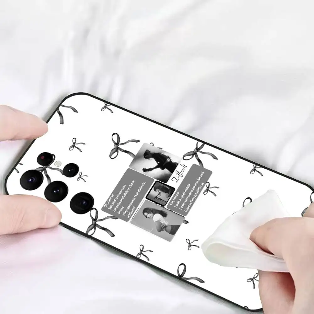 حافظة هاتف G-Gracie A-abrams Singer لهاتف سامسونج S Series s21 s22 s23 s24 s25 FE Plus كلاسيكية متعددة الاستخدامات غلاف ناعم أسود